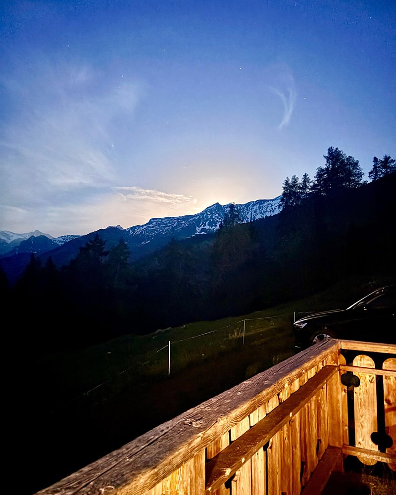 Le chalet — extérieur — vue 10